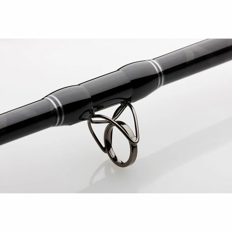 Expresní doručení | Madcat Prut Black Heavy Duty 2,4 m 200-300 g