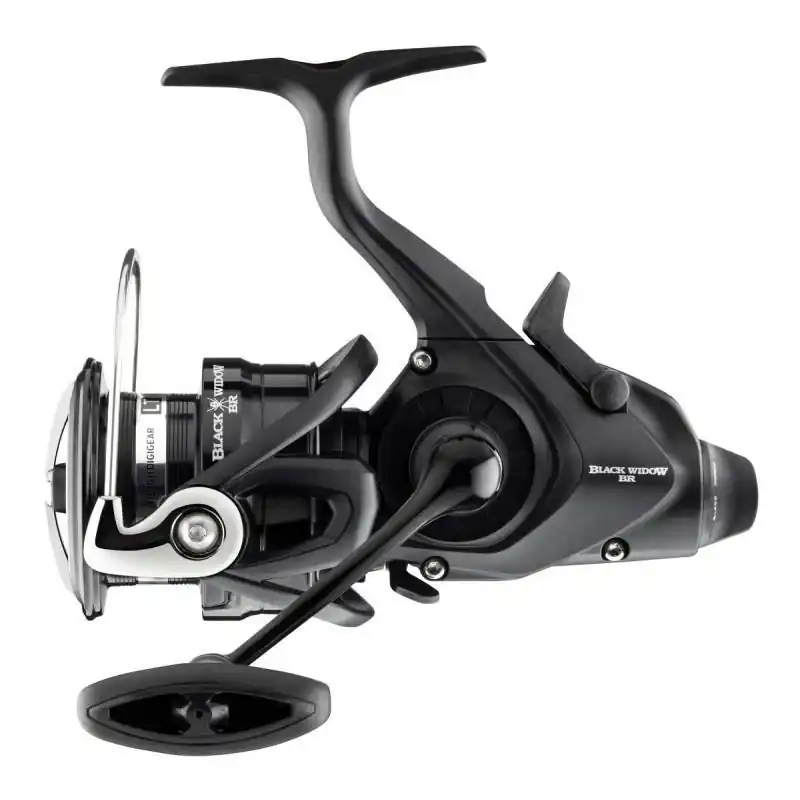 Právě dorazilo - Naviják Daiwa Black Widow BR LT 19 4000-C