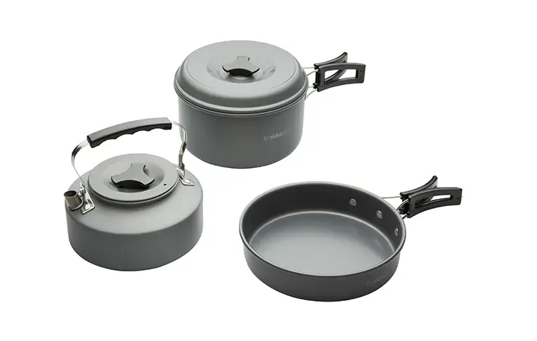 Objednejte dnes | TRAKKER Sada nádobí Armolife Complete Cookware Set