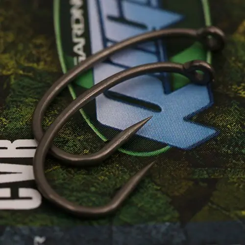 Ušetřete - Gardner Háčky Curved Rigga Hooks (CVR) Barbed vel. 4